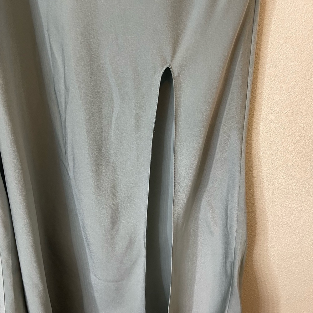 NWT Showpo Satin Maxi Dress Size 6 | Elegant Cowl Neck Slit Dress | - Picture 5 of 7